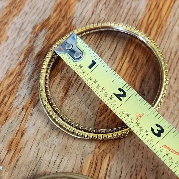 10 pc 3 sets Goldtone Bangles - Picture 10 of 10